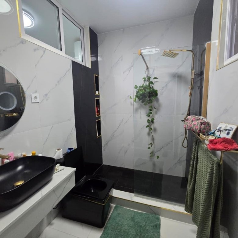🏢 VENDE-SE APARTAMENTO TP3 COM VISTA MAR – AV. JULIUS NYERERE