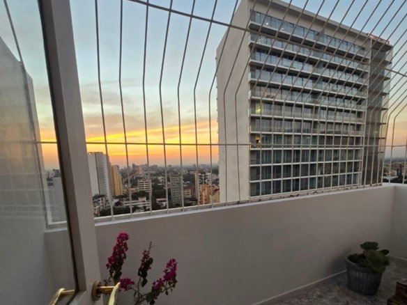 🏢 VENDE-SE APARTAMENTO TP3 COM VISTA MAR – AV. JULIUS NYERERE