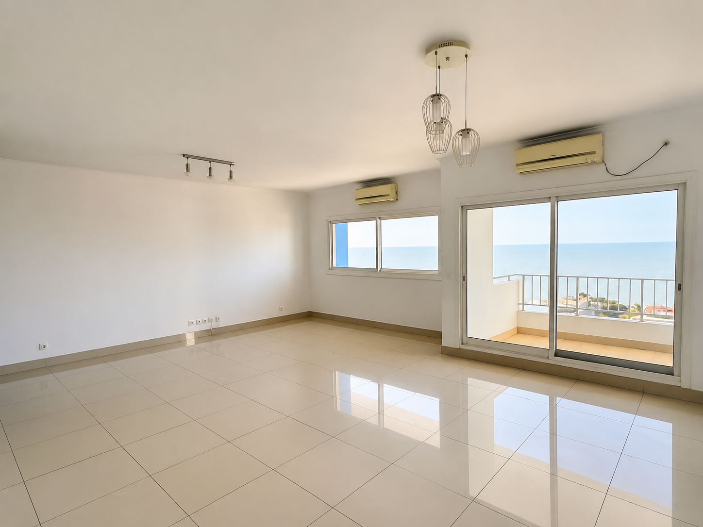 Excelente Apartamento T3 com Vista Mar | Polana