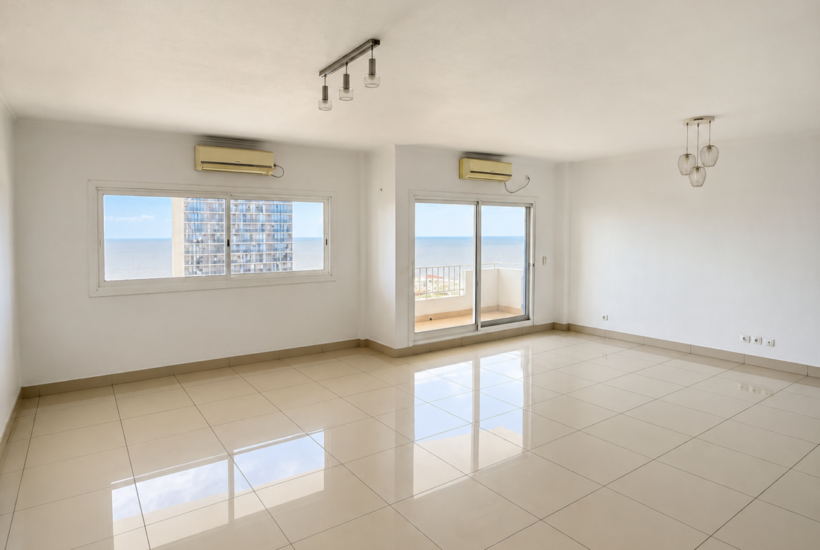 Excelente Apartamento T3 com Vista Mar | Polana