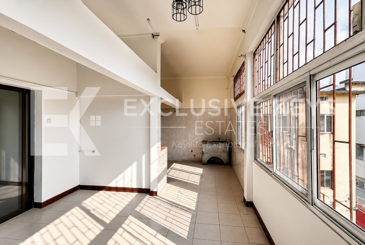 🏢 Arrenda-se Apartamento T3 | Ideal para Escritórios