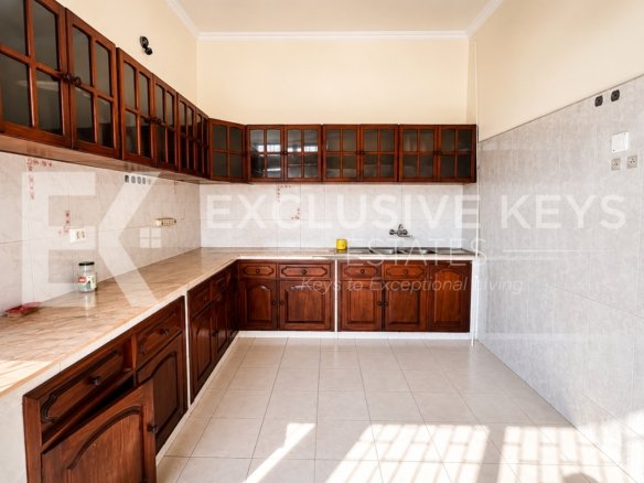 🏢 Arrenda-se Apartamento T3 | Ideal para Escritórios