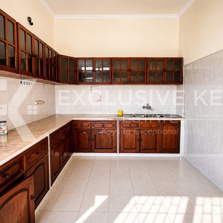 🏢 Arrenda-se Apartamento T3 | Ideal para Escritórios