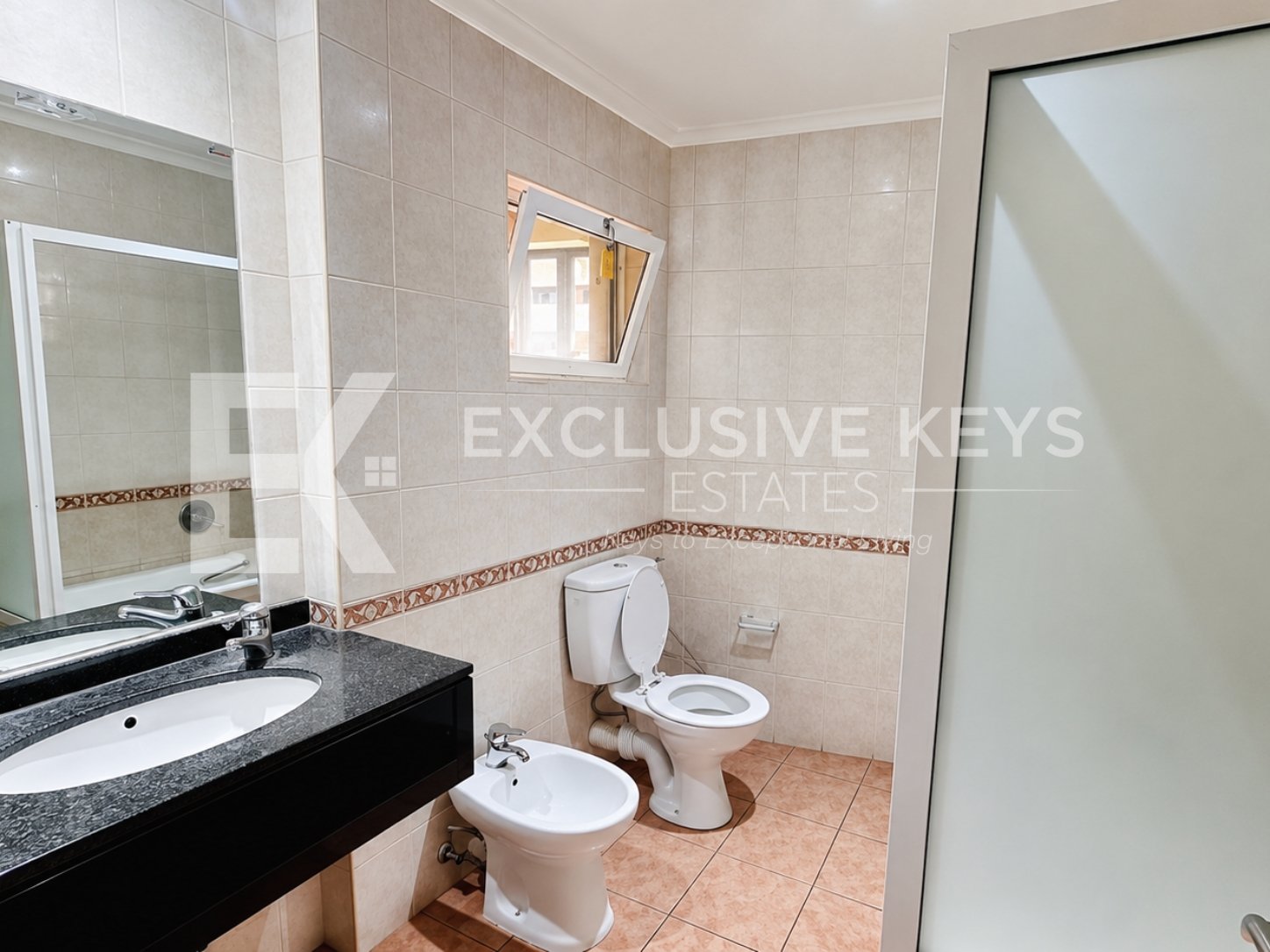 Apartamento T3 para Arrendamento | Condomínio Tivane | Polana, Maputo|Renda: 80.000 MZN/mês
