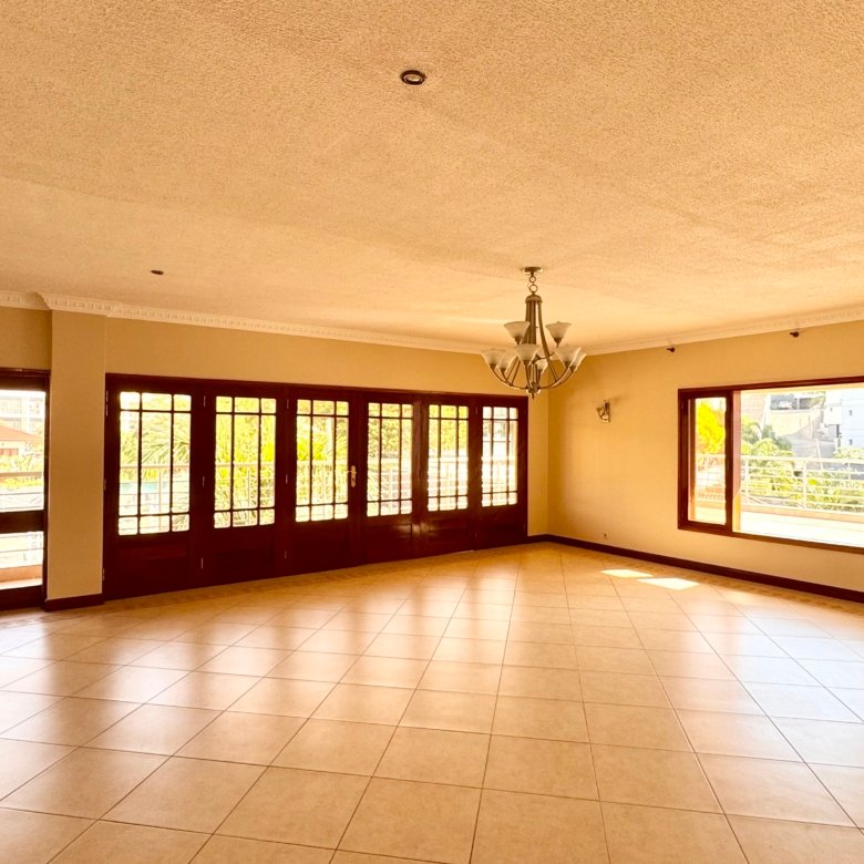 🏡 EM ARRENDAMENTO | MORADIA NOVA SUPER LUXUOSA T5 ✨