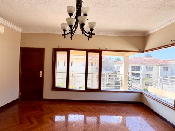 🏡 EM ARRENDAMENTO | MORADIA NOVA SUPER LUXUOSA T5 ✨
