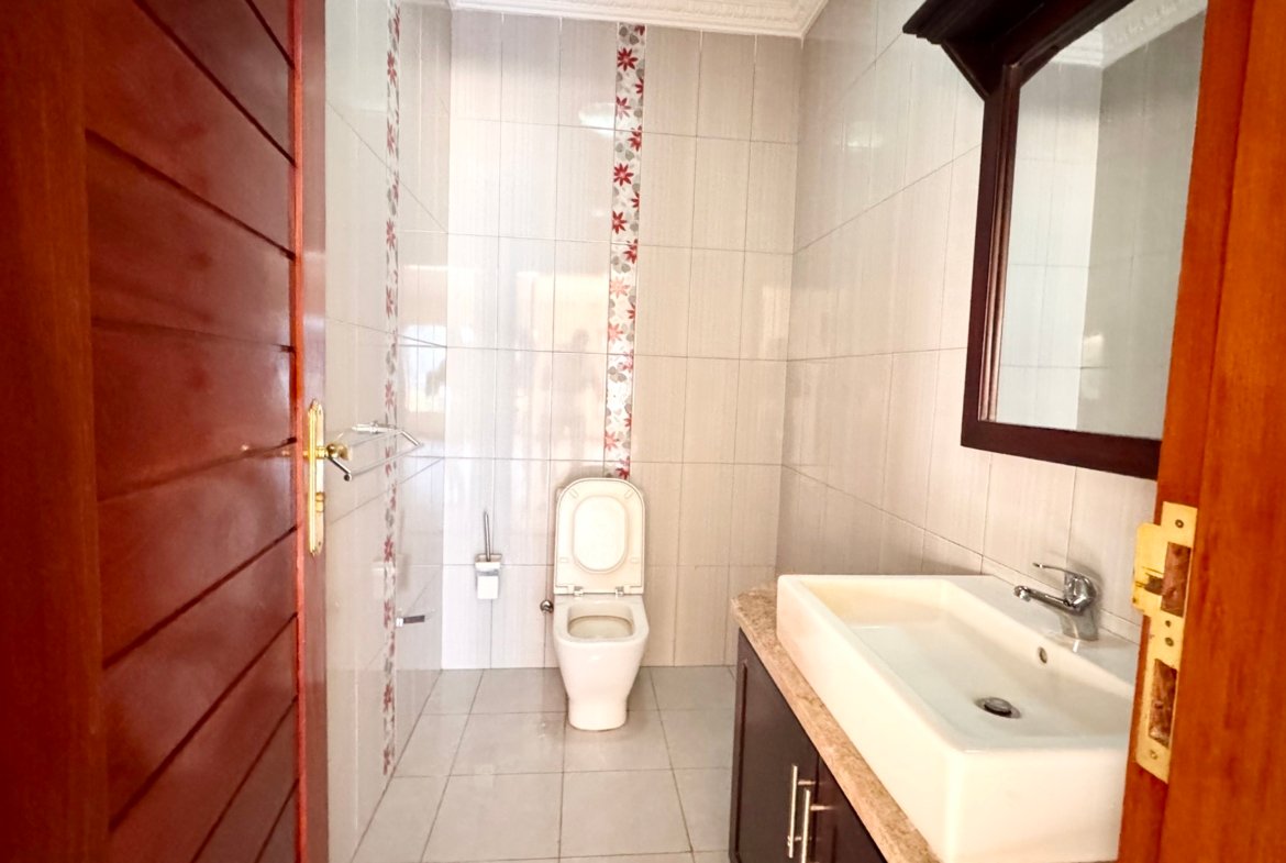 🏡 EM ARRENDAMENTO | MORADIA NOVA SUPER LUXUOSA T5 ✨