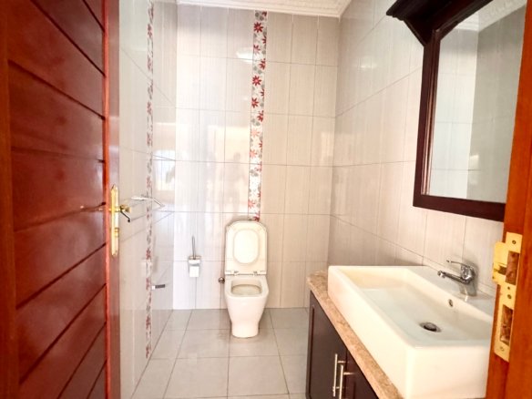 🏡 EM ARRENDAMENTO | MORADIA NOVA SUPER LUXUOSA T5 ✨