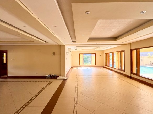 🏡 EM ARRENDAMENTO | MORADIA NOVA SUPER LUXUOSA T5 ✨