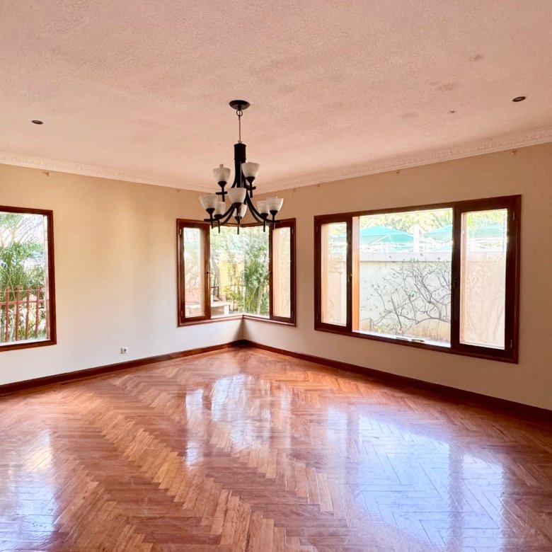 🏡 EM ARRENDAMENTO | MORADIA NOVA SUPER LUXUOSA T5 ✨