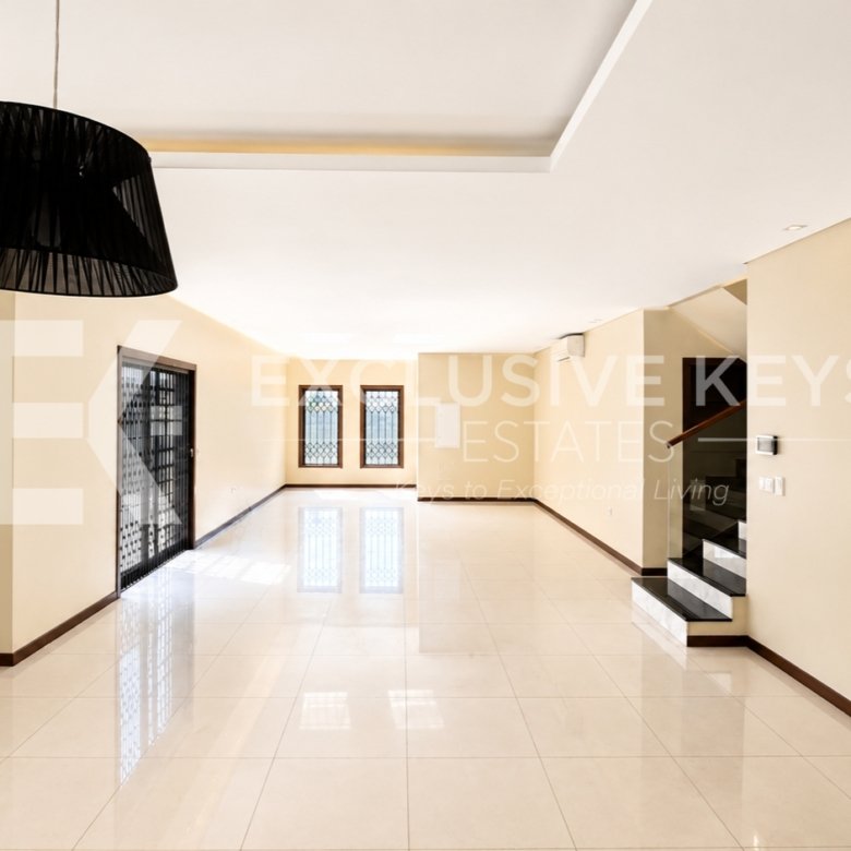 🏡 ARRENDA-SE | Moradia TP4 de Luxo | Condomínio Bela Vista
