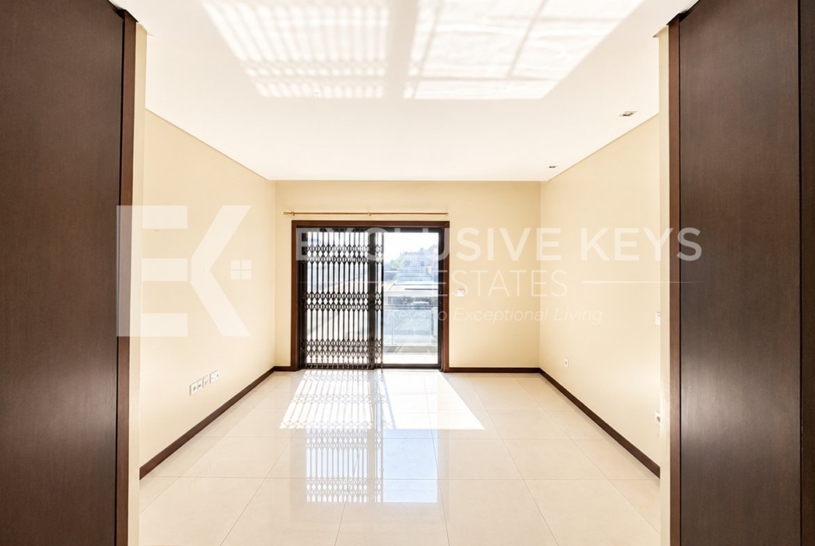 🏡 ARRENDA-SE | Moradia TP4 de Luxo | Condomínio Bela Vista