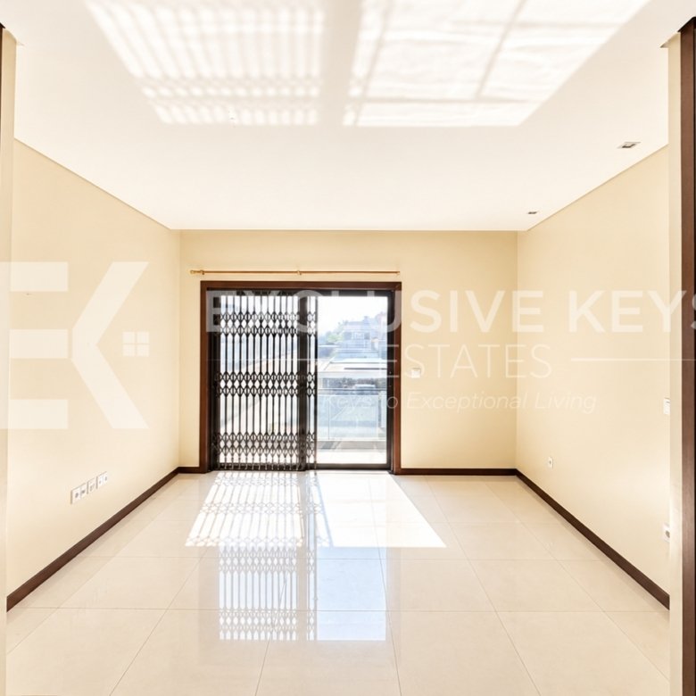 🏡 ARRENDA-SE | Moradia TP4 de Luxo | Condomínio Bela Vista