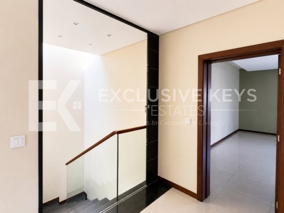 🏡 ARRENDA-SE | Moradia TP4 de Luxo | Condomínio Bela Vista