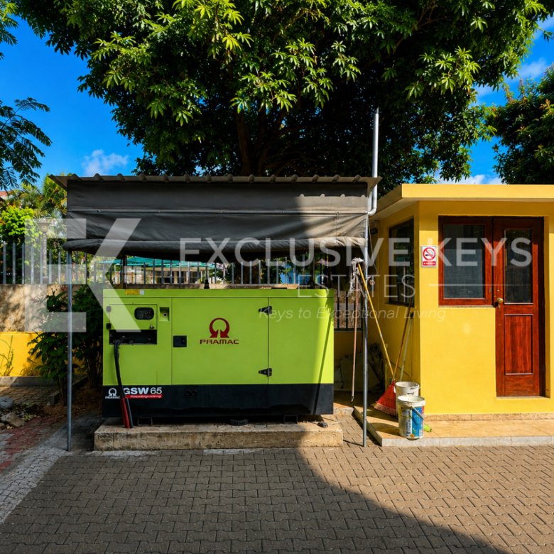 Moradia Institucional de Prestígio | Arrendamento Renda: USD 10.000/mês
