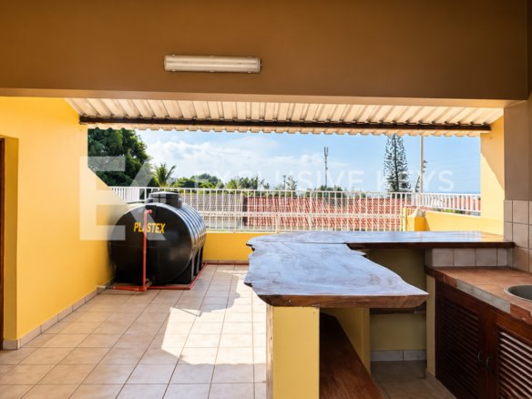 Moradia Institucional de Prestígio | Arrendamento Renda: USD 10.000/mês