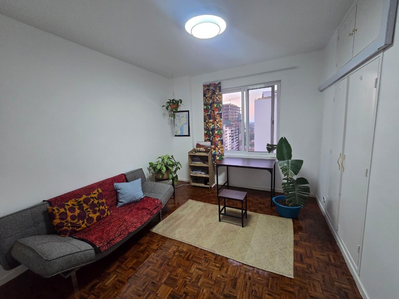 🏢 VENDE-SE APARTAMENTO TP3 COM VISTA MAR – AV. JULIUS NYERERE