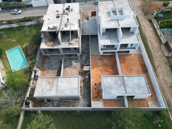 🏡 VENDE-SE MORADIA GEMINADA TP4 EM TOSCO – TRIUNFO NOVO