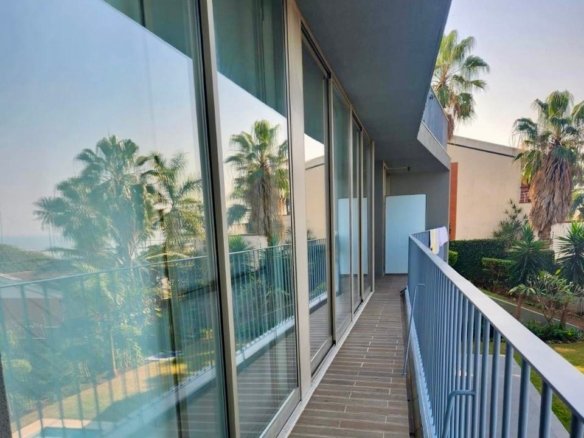 SUPER LUXURIOUS 4-BEDROOM APARTMENT FOR RENT – POLANA