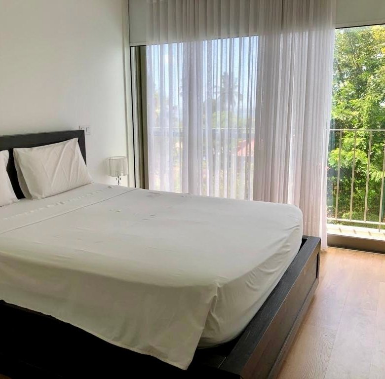 SUPER LUXURIOUS 4-BEDROOM APARTMENT FOR RENT – POLANA