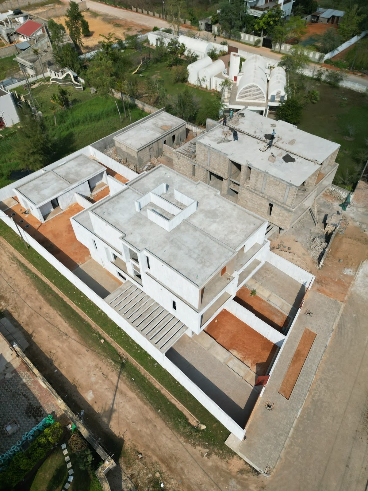 🏡 VENDE-SE MORADIA GEMINADA TP4 EM TOSCO – TRIUNFO NOVO