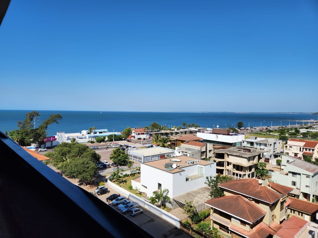 Apartamento T2 Mobilado para Arrendamento – Condomínio Aura