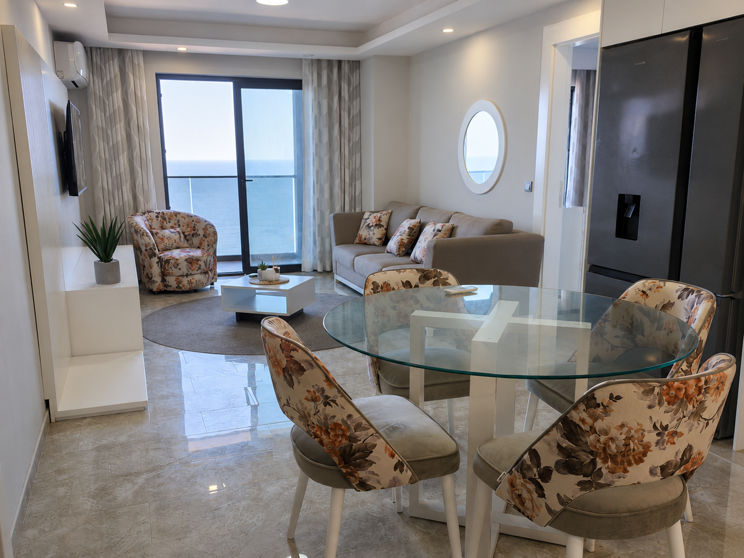 Apartamento T1 Mobilado com Vista para o Mar – Condomínio Parkmoza