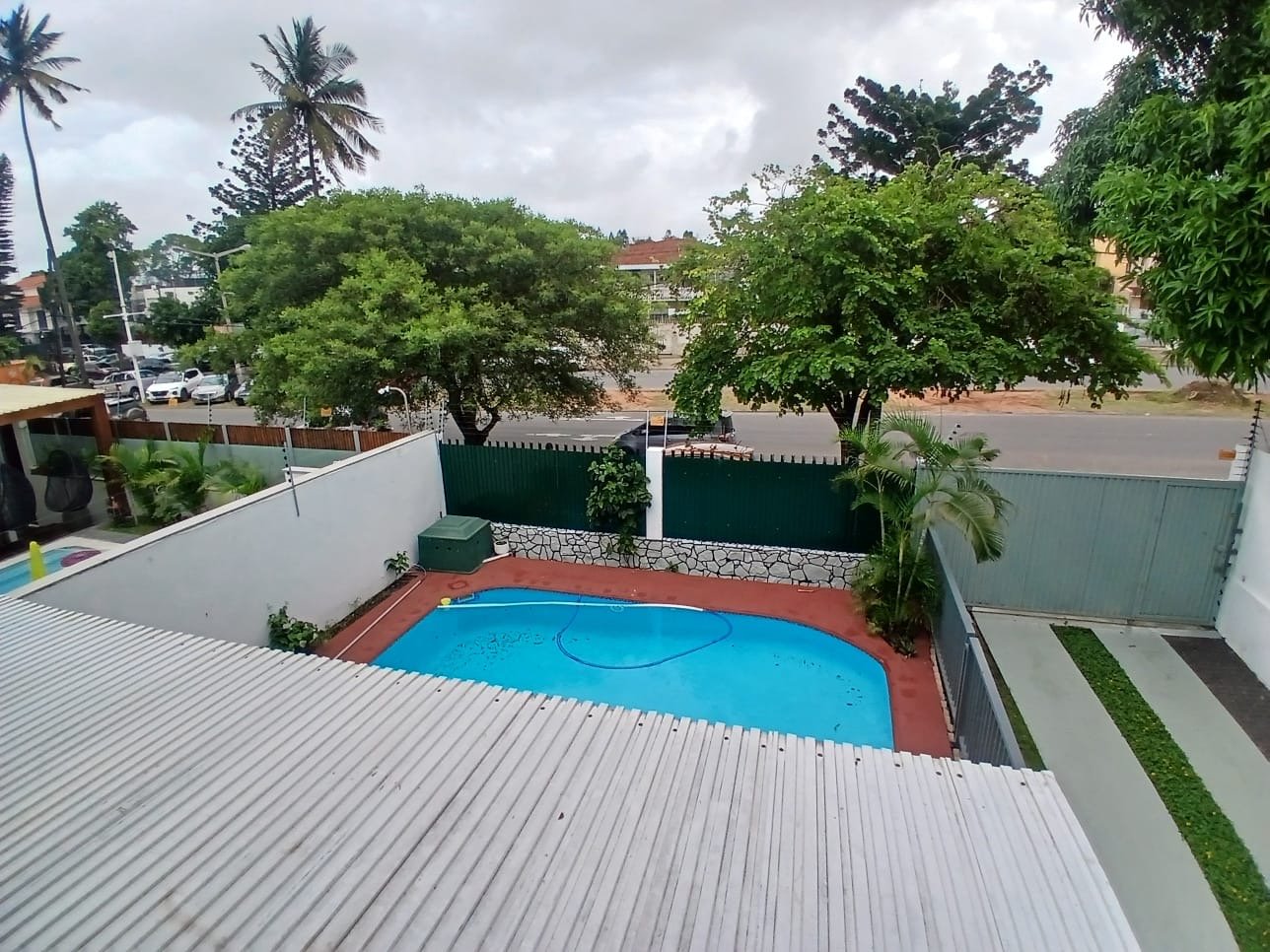 44e7d759-d775-4f97-84e9-1f4e4676c02a Moradia T4+1 com Piscina para Arrendamento | Sommerschield