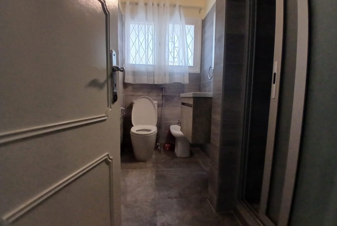 Moradia T4+1 com Piscina para Arrendamento | Sommerschield