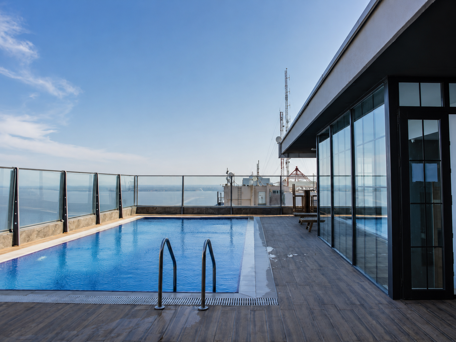Apartamento T2 Mobilado – Condomínio Toprak | Av. Julius Nyerere
