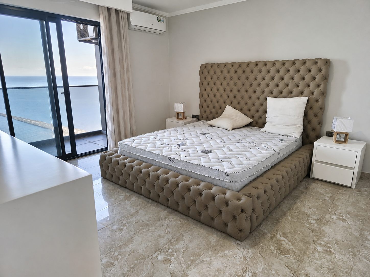 Apartamento T1 Mobilado com Vista para o Mar – Condomínio Parkmoza