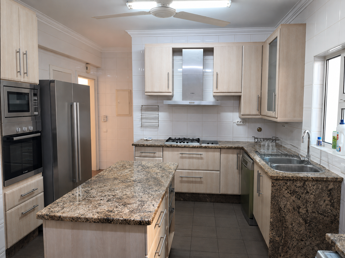 🏡 ARRENDA-SE APARTAMENTO T3 MOBILADO | CONDOMÍNIO MIRAMAR