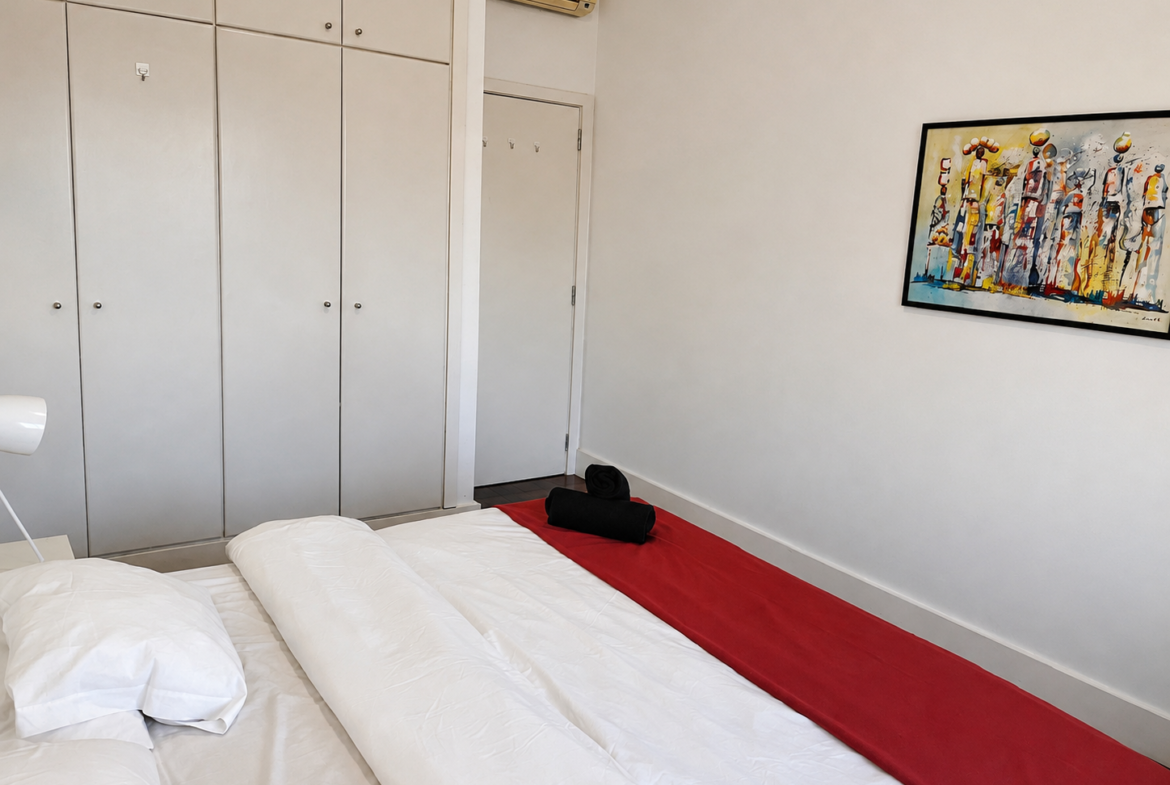Apartamento TP2 Mobilado com Vista para o Mar | Polana Shopping
