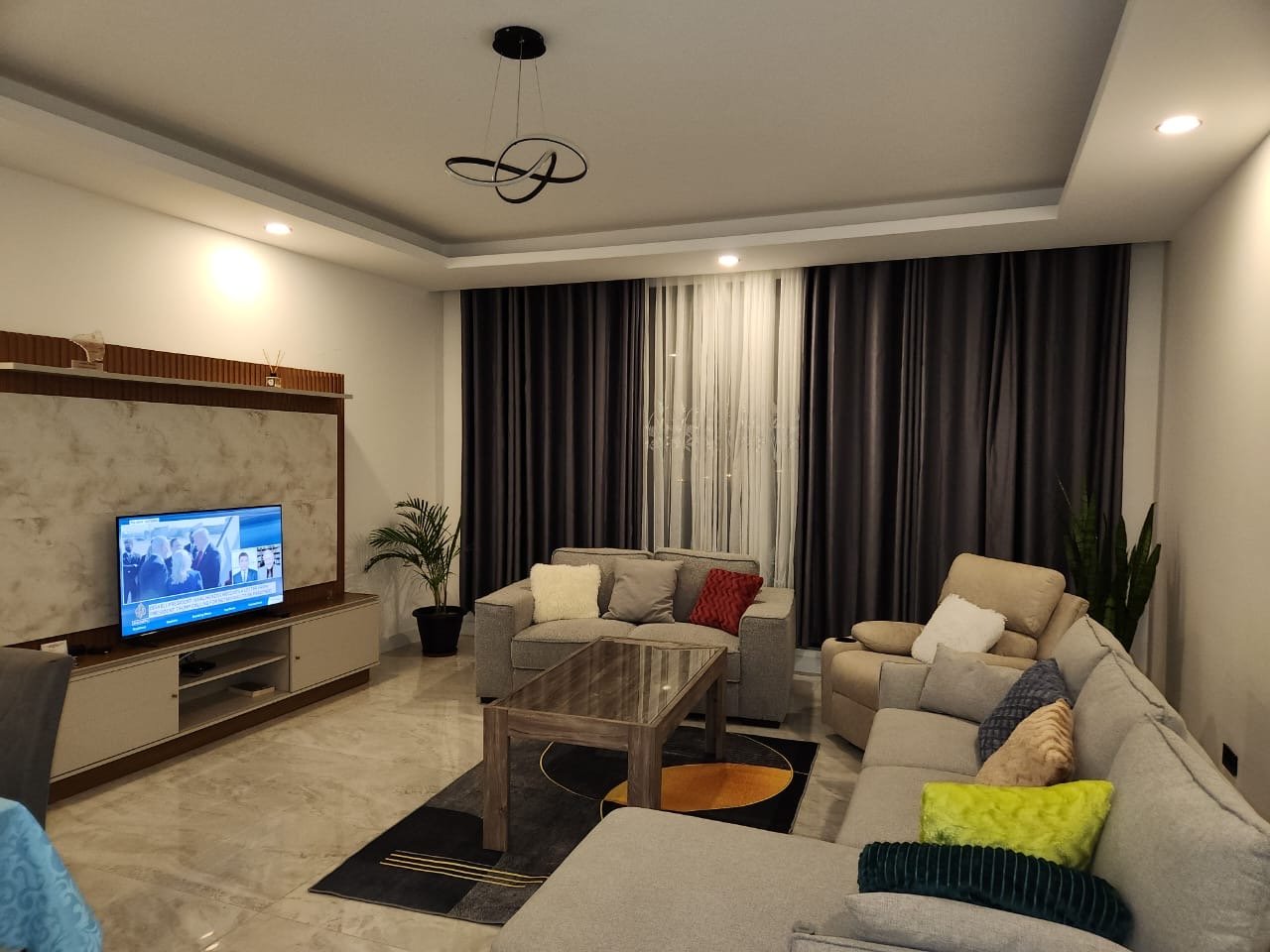 Apartamento T2 Mobilado para Arrendamento – Condomínio Aura