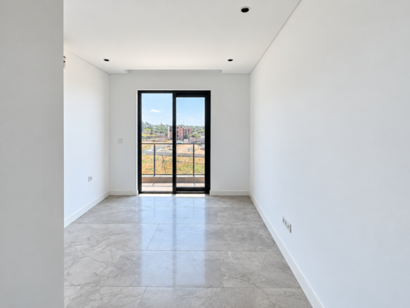 Apartamento TP4 para Arrendamento no Condomínio Palmar