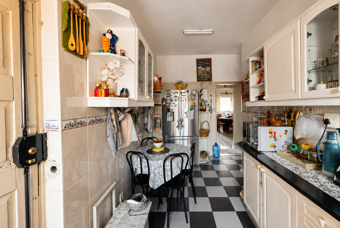APARTAMENTO TP3 – BAIRRO CENTRAL | PRÓXIMO À CASA PARIS