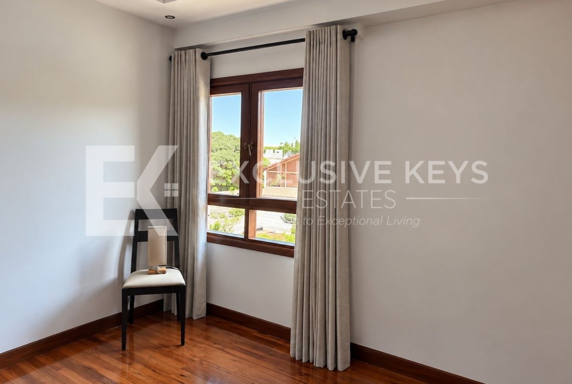 Arrenda-se | Apartamento T2 Mobilado na Sommerschield