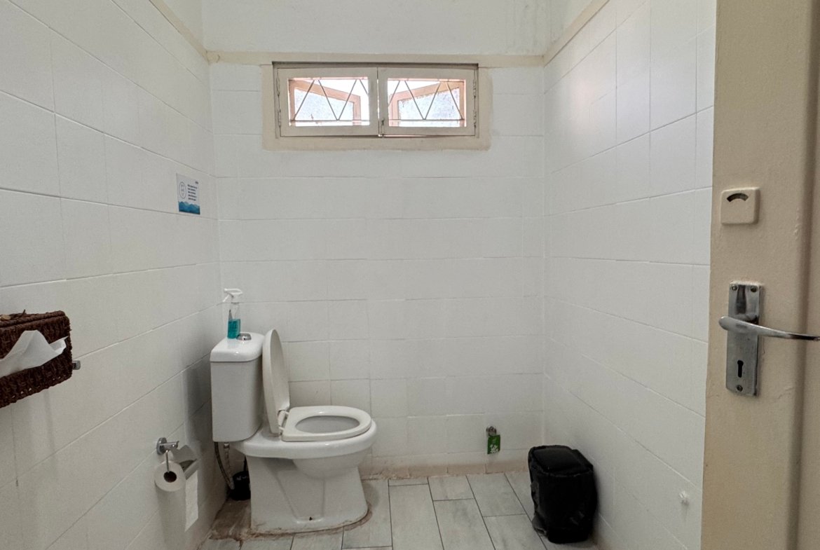🏢 Moradia Geminada para Escritórios