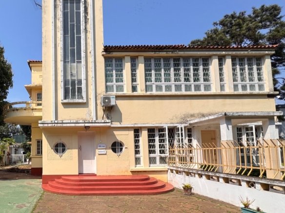 🏢 Moradia Geminada para Escritórios